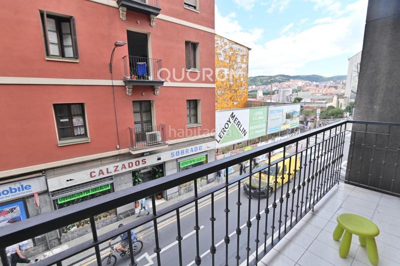 Foto be5daa5d-6ccf-426c-9164-0c3b857f07fb. Alquiler piso vivienda de 4 hab y garaje en Zabalburu en Bilbao