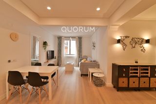 Flat in Calle General Concha