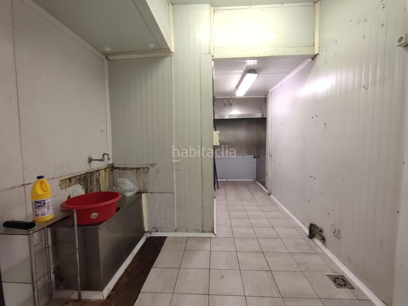 Foto 5800a058-45f2-48c4-aac7-90df36c07149. Alquiler local comercial local en alquiler en ensanche con salida de humos en Bilbao