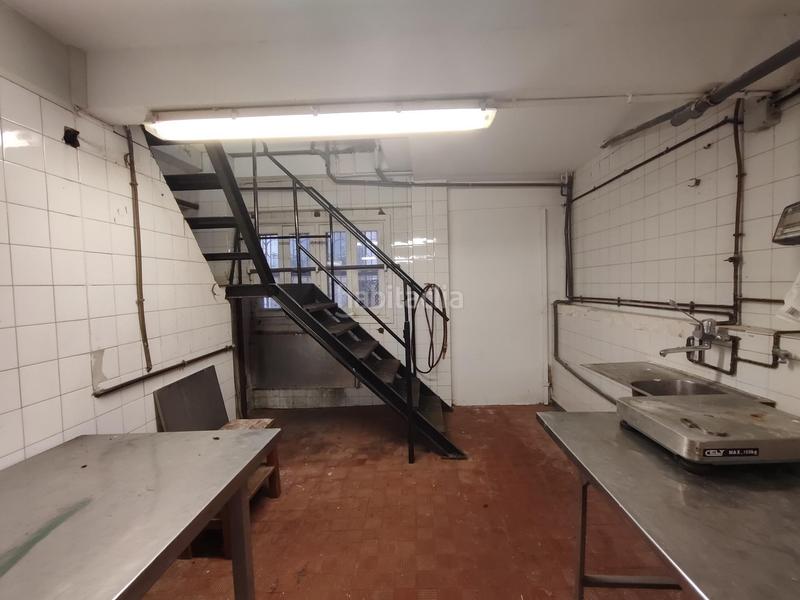 Foto 8b3be31f-b7d1-4799-bad5-dc9d8910b3e7. Alquiler local comercial local en alquiler en ensanche con salida de humos en Bilbao