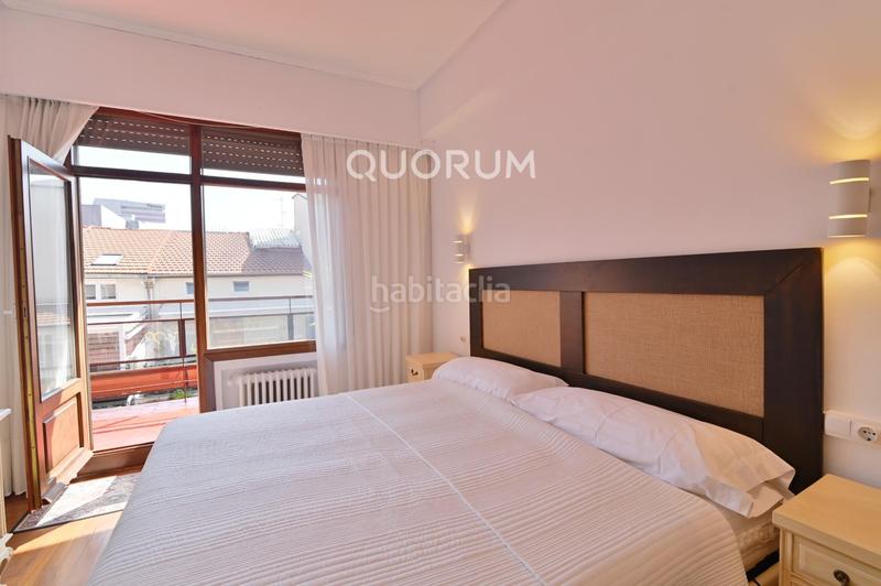 Foto 3399874e-bf1d-4ff1-a3b4-f94b4abfa8fd. Alquiler piso vivienda de 3 hab con terraza en abando en Bilbao