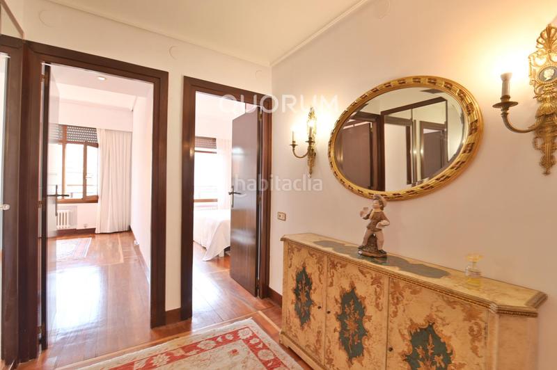 Foto 61163855-394f-4893-8e8a-1be627d30377. Alquiler piso vivienda de 3 hab con terraza en abando en Bilbao