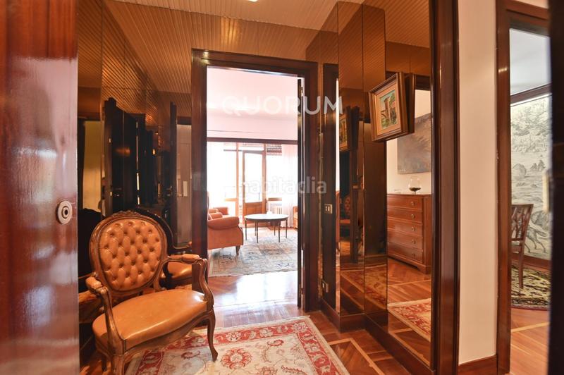 Foto 460485e2-9712-45a3-8a95-1c87d209371d. Miete etagenwohnung mit heizung in Zabalburu Bilbao