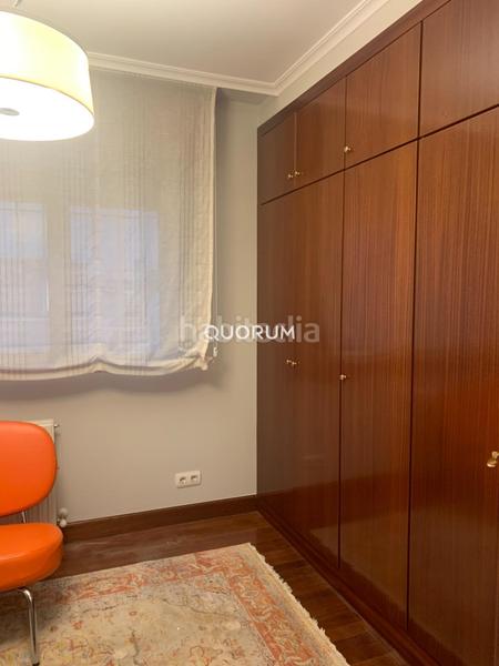 Foto f4eaff2e-aff1-4e07-b22d-4a739749d059. Piso vivienda de 3 habitaciones en plaza mozart en Bilbao
