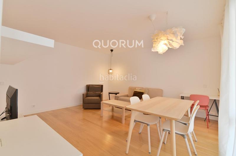 Foto 4c35603a-263b-49d0-94c1-3c7de8a03028. Alquiler piso  3 habitaciones 2 baños y parcela de garaje en Bilbao