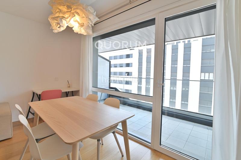 Foto b988a474-4aff-4196-ac2a-ccc45822060b. Alquiler piso  3 habitaciones 2 baños y parcela de garaje en Bilbao