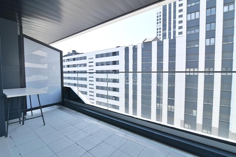 Foto e1b20c84-ec80-4c4d-a058-d51fe4eff0e3. Alquiler piso  3 habitaciones 2 baños y parcela de garaje en Bilbao
