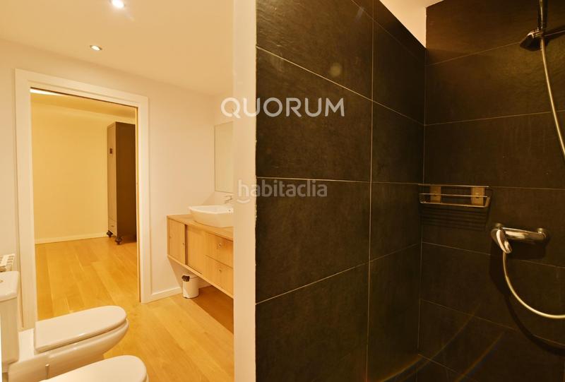 Foto 163b3561-dbe5-4b44-bb2d-df7cd12d3523. Alquiler piso  3 habitaciones 2 baños en Zabalburu Bilbao