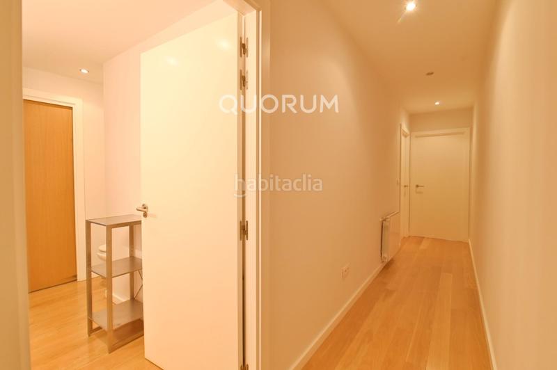 Foto 5e3dc960-e729-409e-8e85-4b83d0303c0d. Alquiler piso  3 habitaciones 2 baños en Zabalburu Bilbao