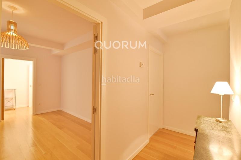Foto 998938ca-4b8e-42b0-81a0-7a4cb4127711. Alquiler piso  3 habitaciones 2 baños en Zabalburu Bilbao