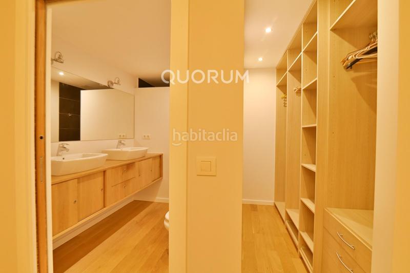 Foto c1104278-a5a1-40b0-9a53-b13ef43e760d. Alquiler piso  3 habitaciones 2 baños en Zabalburu Bilbao