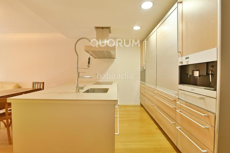 Foto c3c1abb0-1de3-4800-9cbe-81533b17cbd8. Alquiler piso  3 habitaciones 2 baños en Zabalburu Bilbao