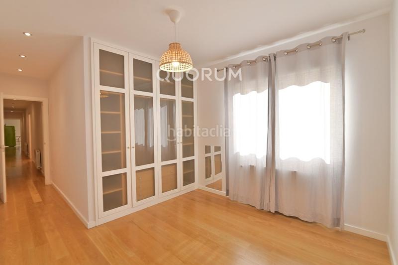 Foto cd687379-be1d-47ba-9121-6042df95563f. Alquiler piso  3 habitaciones 2 baños en Zabalburu Bilbao