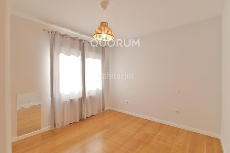 Foto d4ca7e96-8b11-4e8d-b7bb-2b756cd904ef. Alquiler piso  3 habitaciones 2 baños en Zabalburu Bilbao