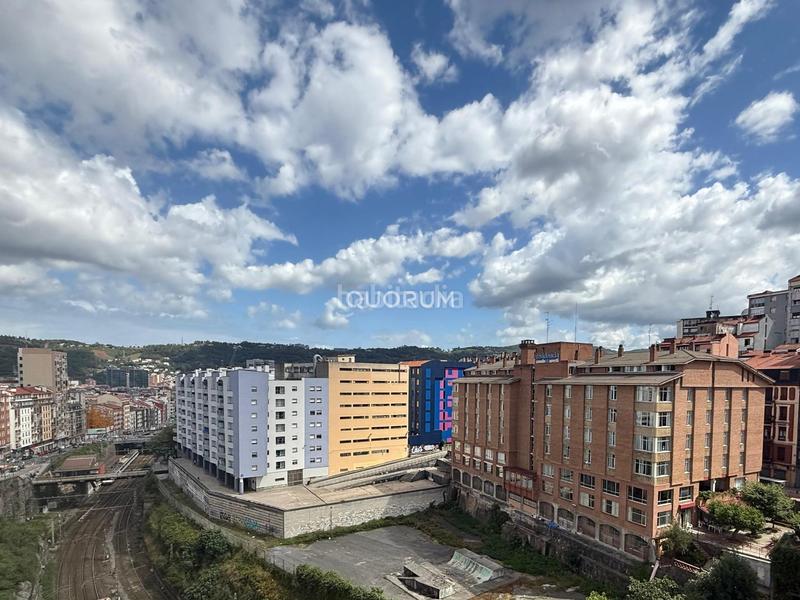 Foto 032d1c57-4ddd-4bbb-ae69-b5be15e5a49e. Piso vivienda reformada en juan de garay en Zabala Bilbao