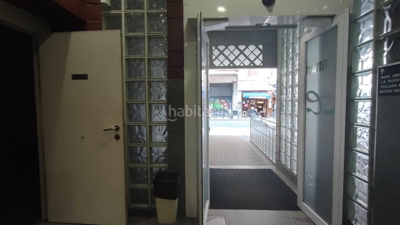 Foto ae947d1b-ae79-4c22-bd07-a6160b270ada. Rent business premise in Zabalburu Bilbao