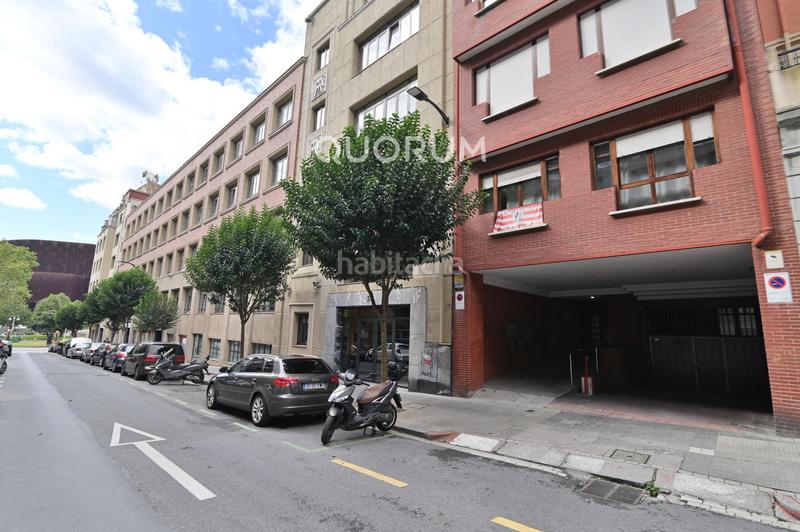 Foto 0c16b0ce-3095-4bf6-afc9-287b8f40e42e. Alquiler piso vivienda de 2 hab y 2 baños en deusto en Bilbao