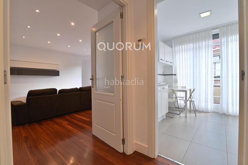 Foto b80aae46-0cc1-48f1-ba1f-ccffd2609816. Alquiler piso vivienda de 2 hab y 2 baños en deusto en Bilbao