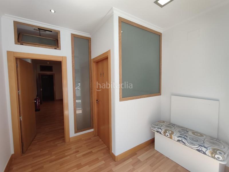 Foto 0823d84c-25ee-461d-b563-c94007058aa6. Rent business premise in San Pedro de Deusto - La Ribera Bilbao