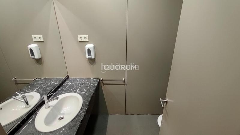 Foto 9a134c66-1a16-4abf-8bd6-467a72333930. Lloguer local comercial a Ensanche - Moyua - Diputación Bilbao