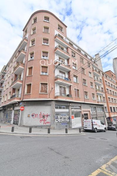 Foto c3bfb89c-ea61-4a6f-b4a9-727909fdca6e. Piso estupendo piso en irala en Iralabarri Bilbao