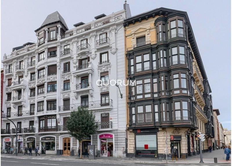 Foto 0b4184fd-80fd-4bb5-bc60-3b5fe3e9a65a. Pis a calle hurtado de amezaga 26 a Zabalburu Bilbao