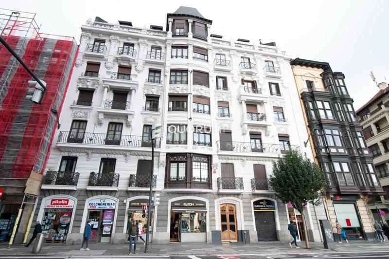 Foto 1f94b0e1-3f46-4702-96bd-9390bae05b06. Pis a calle hurtado de amezaga 26 a Zabalburu Bilbao