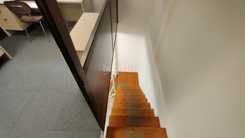 Foto 442256b5-6a12-4c0c-ad4d-2219fcbcf4ef. Alquiler local comercial local en alquiler junto al mercadona de miribilla en Bilbao