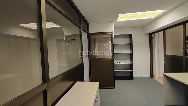 Foto 37428e5a-823b-4a92-bb15-cbbf07661a36. Rent business premise in San Adrián Bilbao