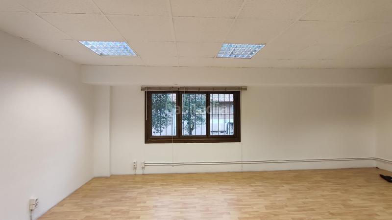 Foto e3167963-b560-4ac7-855a-0509236788b9. Rent business premise in San Adrián Bilbao