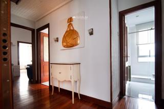 Miete Etagenwohnung  Calle jose maria escuza. Magnífico piso exterior de 3 habitaciones en indautxu