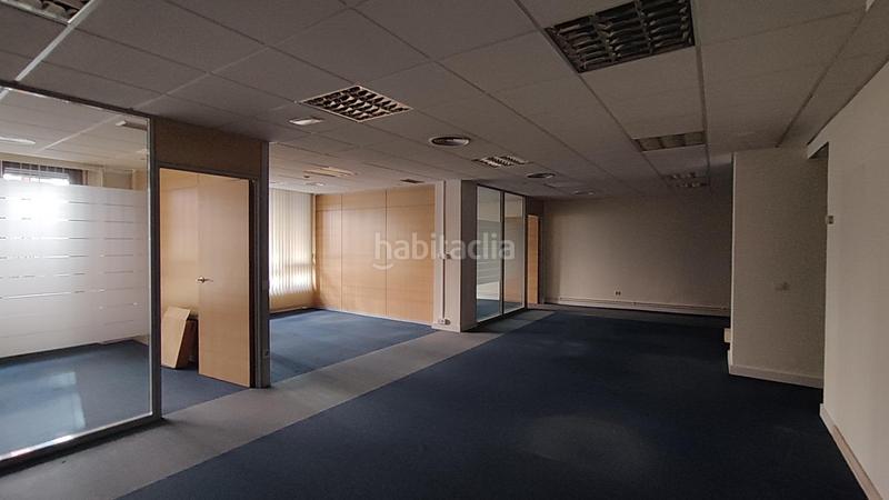 Foto 7bed024e-87a2-4d8f-ab32-267db21a02a3. Lloguer oficina amb calefacció aparcament a Abandoibarra - Guggenheim Bilbao