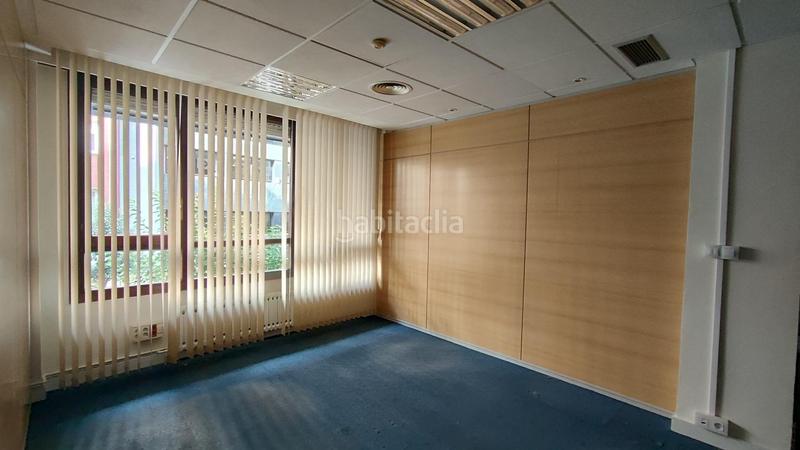 Foto d298580c-d030-402d-9319-cb46f0695657. Lloguer oficina amb calefacció aparcament a Abandoibarra - Guggenheim Bilbao