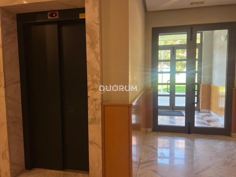 Foto d985f16d-afc0-4755-8472-37792bb2e9ec. Miete etagenwohnung mit heizung in Miribilla Bilbao