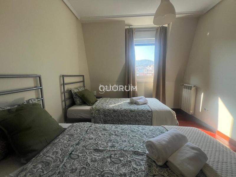 Foto 0e566429-114f-49b2-bc85-8818e03d3788. Rent flat with heating in Miribilla Bilbao