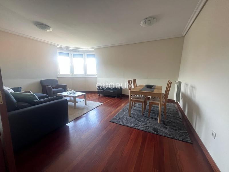 Foto 0ecba3a9-5d66-45f9-9299-f14e446935f2. Rent flat with heating in Miribilla Bilbao