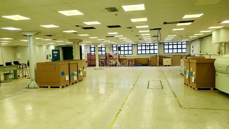 Foto 266753c1-c33c-4ff1-981a-cd9cb2c9c461. Industrial building in Alonsotegi