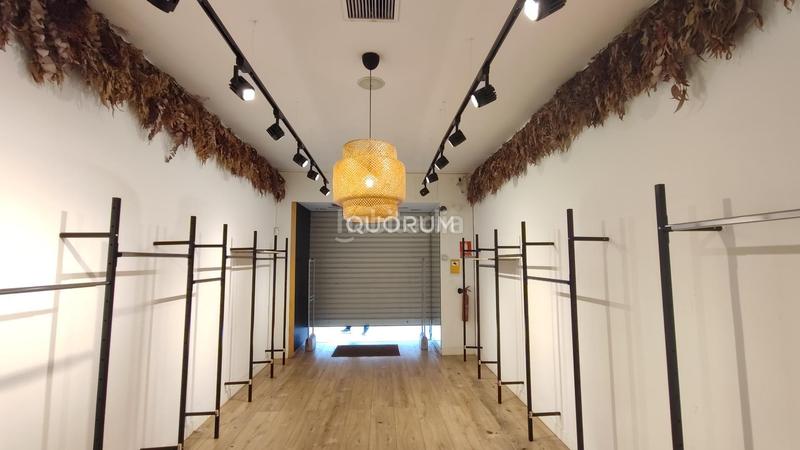 Foto e2ffc10e-a977-4413-8112-f4d93d89d7a4. Lloguer local comercial a Zona Indautxu Bilbao