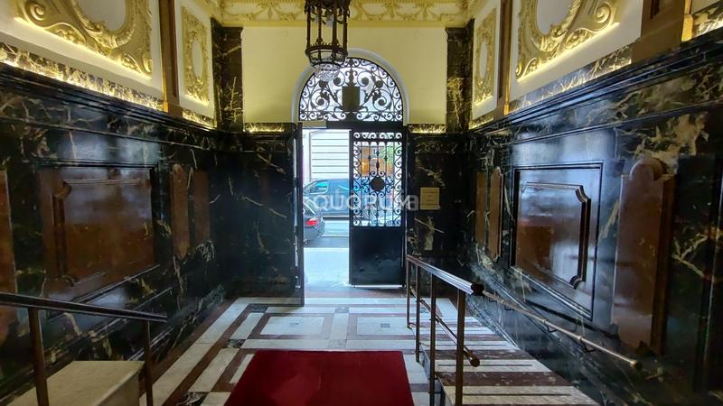 Foto 86be1363-a72f-468f-a037-6e2f7f061a5e. Alquiler oficina gran oficina en alquiler en edificio clásico en plaza jado en Bilbao