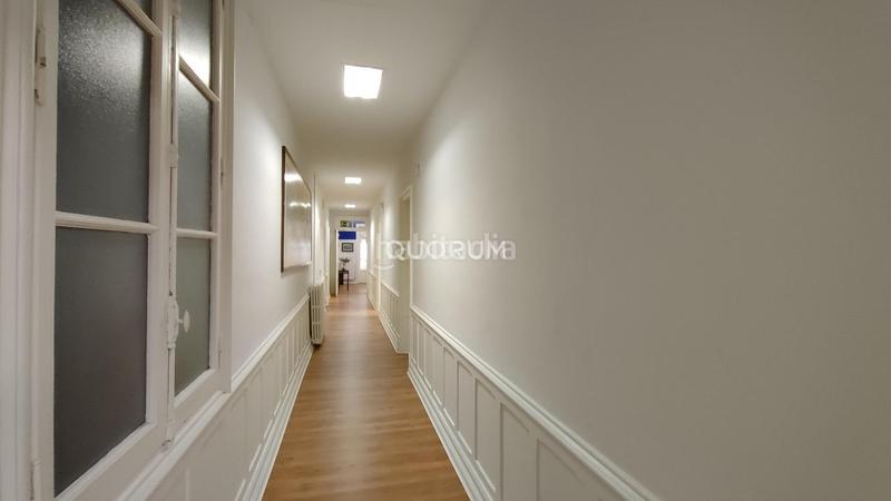 Foto d9525c38-209c-4f93-add5-270b7e1f56c1. Miete büro in Ensanche - Moyua - Diputación Bilbao