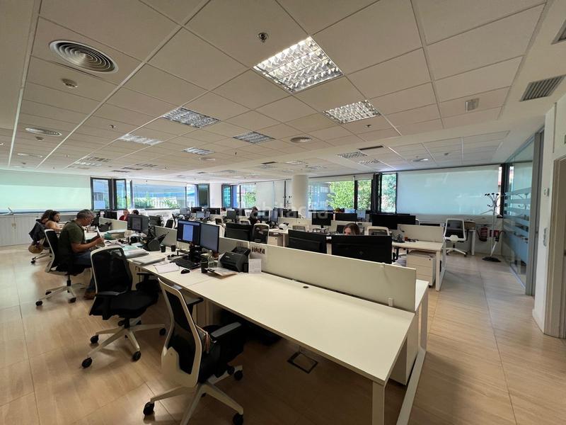 Foto 485bfb2d-f662-4dc8-a748-1b73ac7a5243. Miete büro in Miribilla Bilbao