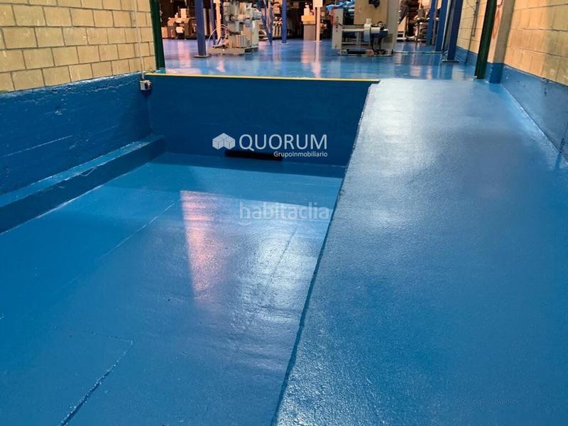 Foto fd176f1d-69ed-401a-8e2c-4d89de90a800. Affitto capannone industriale in Zamudio