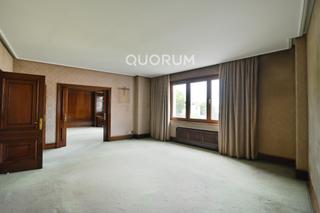 Pis  Plaza del sagrado corazn de jess. Vivienda de 320 m2 segregable en sagrado corazon