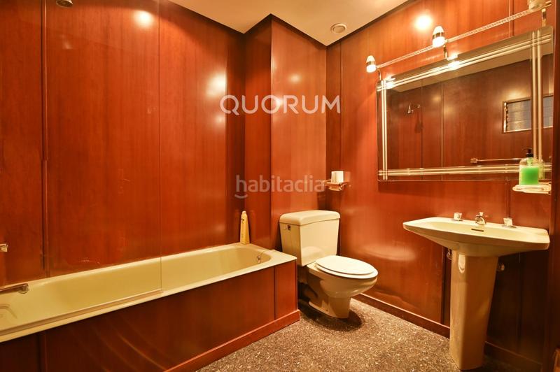 Foto 587fc6ab-2ca4-4096-b946-1597d285f62d. Appartamento con riscaldamento parcheggio in Sabino Arana-Jesuitas Bilbao