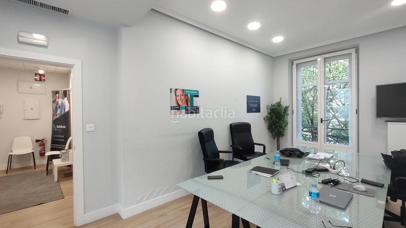 Foto 74f259c3-c1e0-4f91-b054-621c4cec02c7. Miete büro in Ensanche - Moyua - Diputación Bilbao