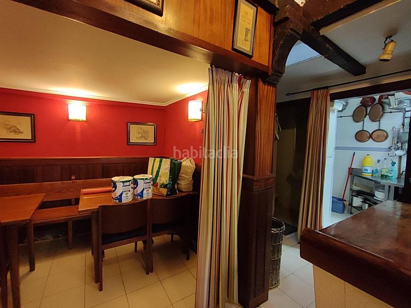 Foto c8187f4f-117e-4468-971b-690a30579944. Local comercial antiguo bar en venta en amezola en Bilbao