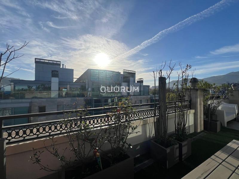 Foto 343b6252-6f9e-4890-bf28-a274930fd35e. Alquiler piso exclusiva vivienda con gran terraza en plaza euskadi en Bilbao