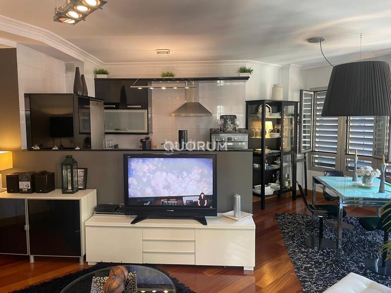 Foto 0513199f-4705-4c08-8a6a-38f07b305fe7. Flat with heating parking in Zabalburu Bilbao