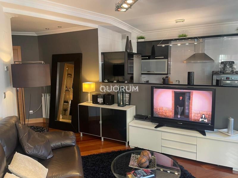 Foto c150afcd-198f-41c8-992c-44c0f17a5d6e. Flat with heating parking in Zabalburu Bilbao