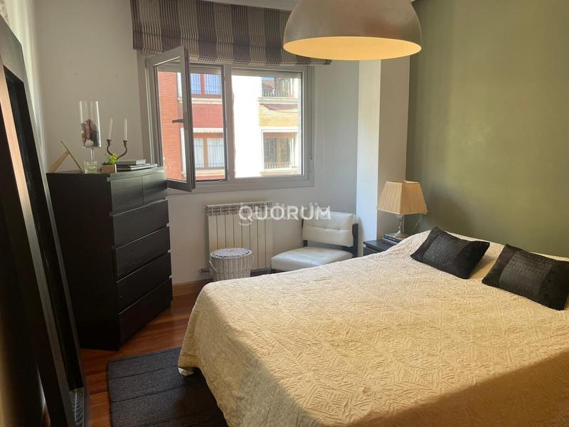 Foto dc5e5f43-04d1-45eb-a8b2-7cd573f9e319. Flat with heating parking in Zabalburu Bilbao